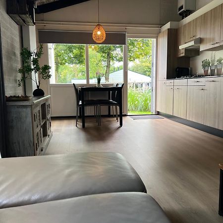 סימפלוולד Gehele Bungalow Zuid-Limburg Op Een Park מראה חיצוני תמונה